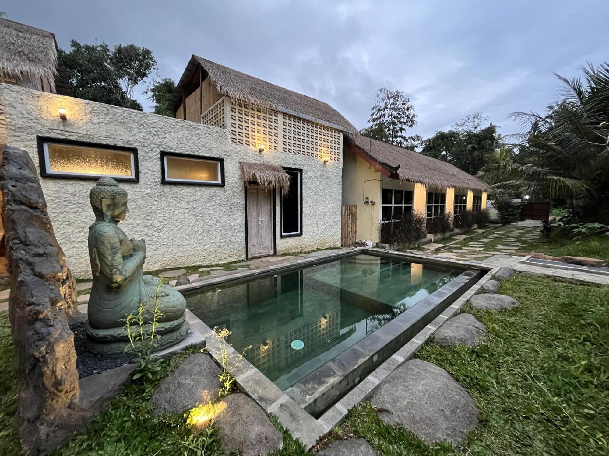 Hotel Bamboo Oasis à Ubud Extérieur photo