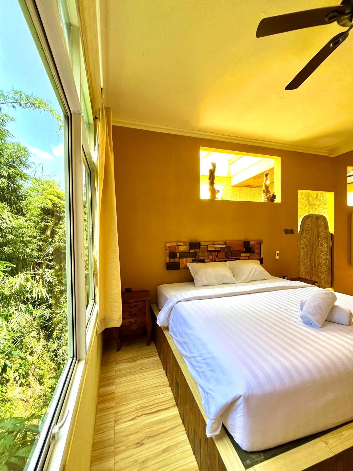 Hotel Bamboo Oasis à Ubud Extérieur photo