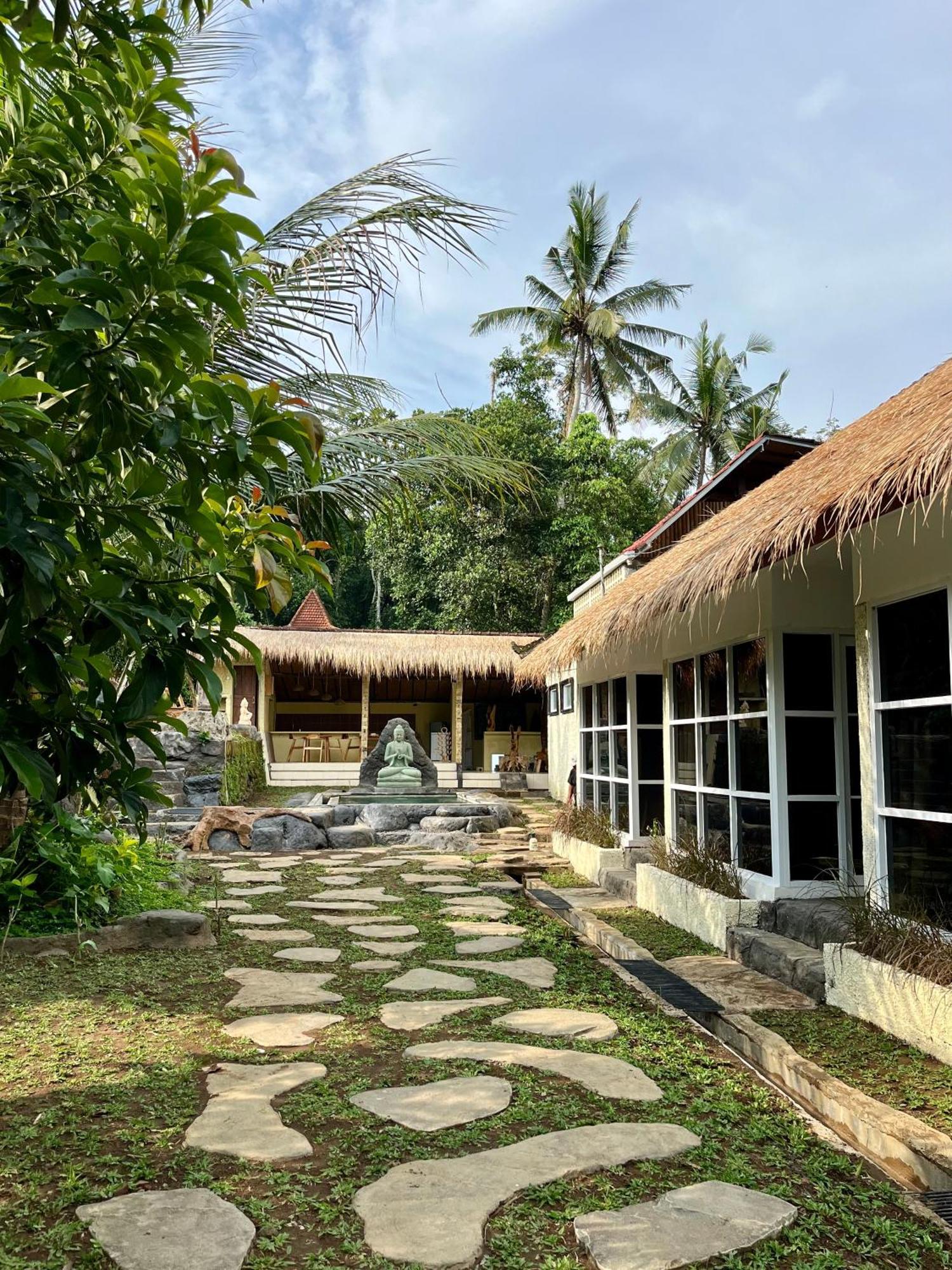 Hotel Bamboo Oasis à Ubud Extérieur photo